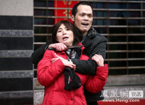 解救人质的益智小游戏_解救人质的游戏叫什么_解救人质游戏感悟