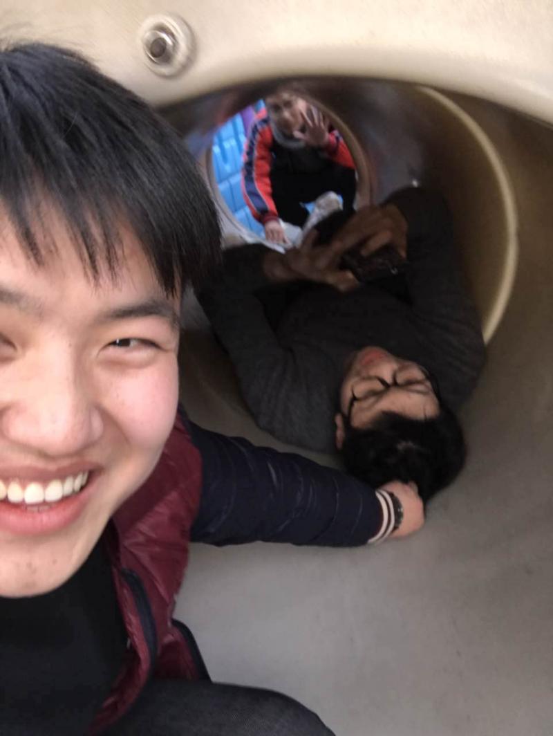 插插动态图_搞笑动态gif动态出处图_两阳夹一阴后期走势
