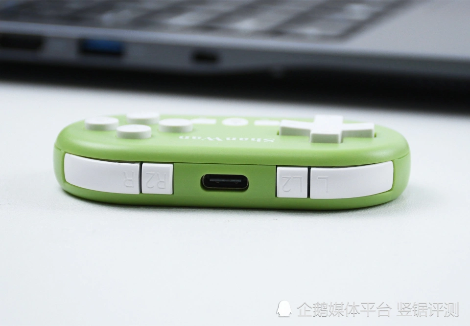苹果手机用的游戏手柄_iphone手柄游戏_手柄苹果手机游戏用什么软件