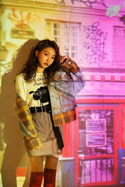 女孩玩手机好游戏要怎么夸她_女孩玩游戏要什么手机好_女生爱玩手游